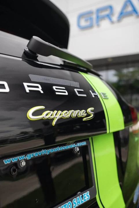 2015 Porsche 958 Cayenne S - Image 13 of 20