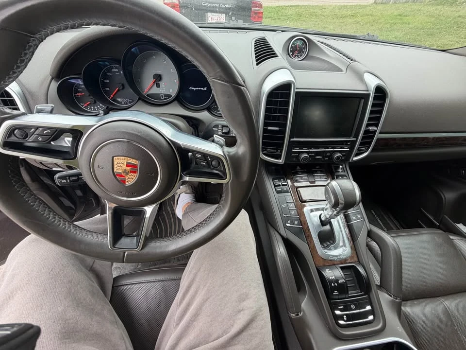 2015 Porsche 958 Cayenne S - Image 8 of 8