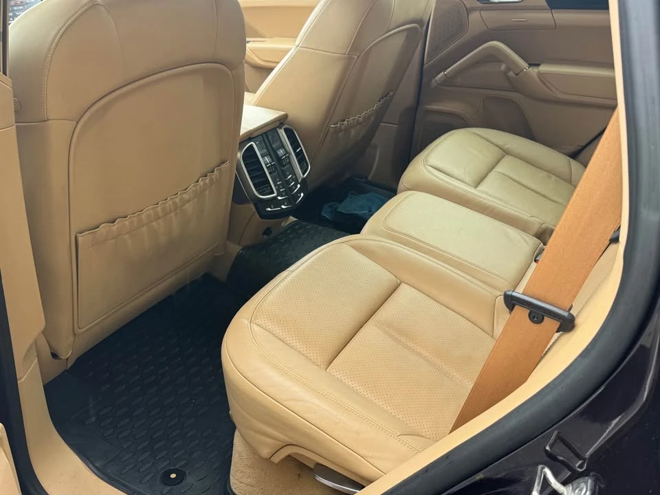 2015 Porsche 958 Cayenne S - Image 9 of 9