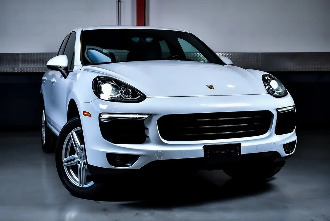 2015 Porsche 958 Cayenne S - Image 8 of 31