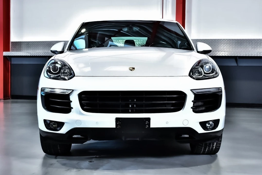 2015 Porsche 958 Cayenne S - Image 5 of 31