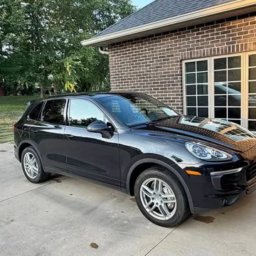 2015 Porsche Cayenne S Sport Utility 4D