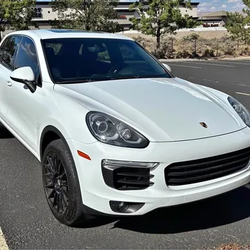 2015 Porsche Cayenne S Sport Utility 4D