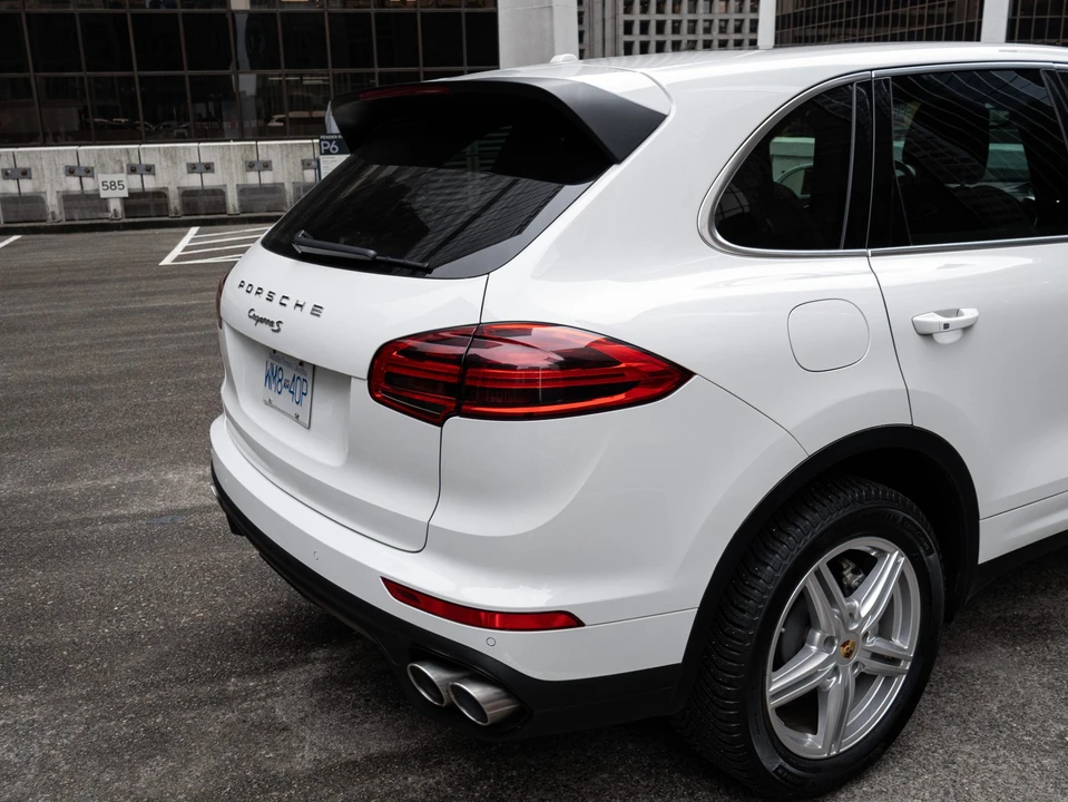 2015 Porsche 958 Cayenne S - Image 31 of 31