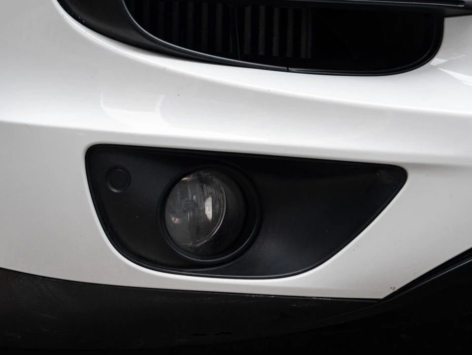 2015 Porsche 958 Cayenne S - Image 28 of 31