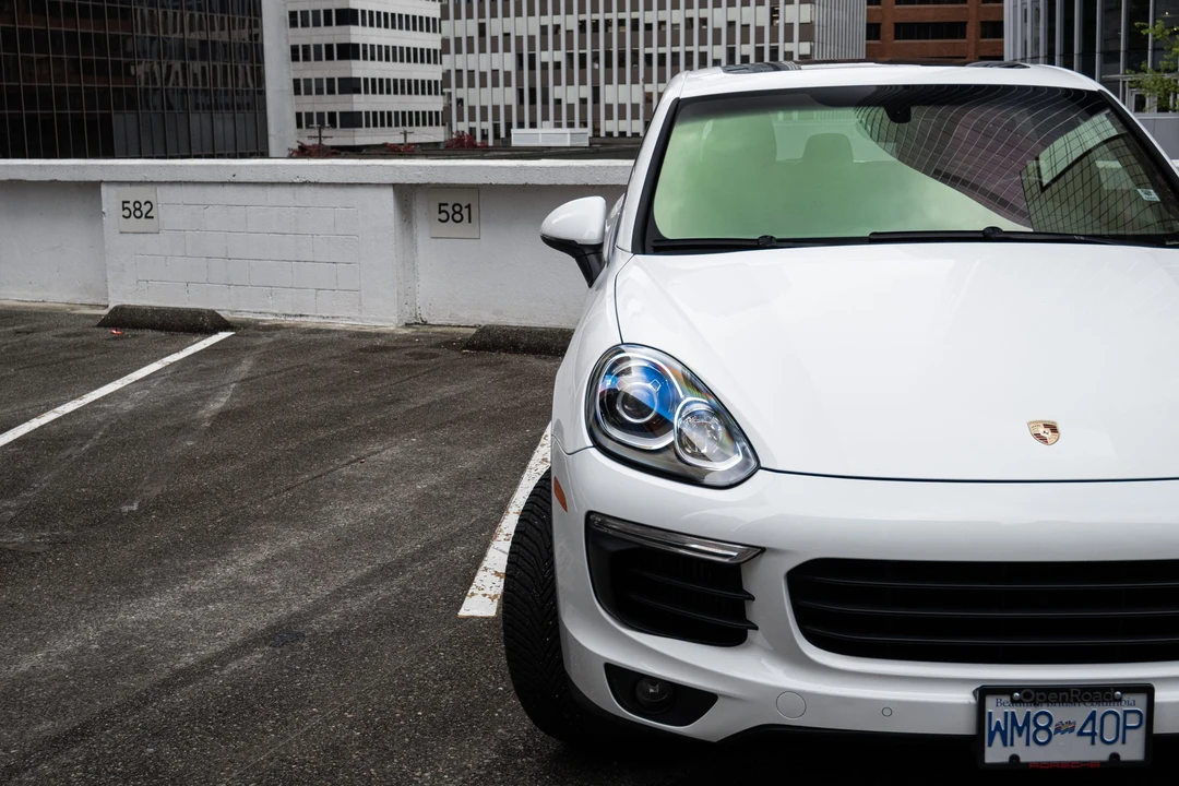 2015 Porsche 958 Cayenne S - Image 20 of 31