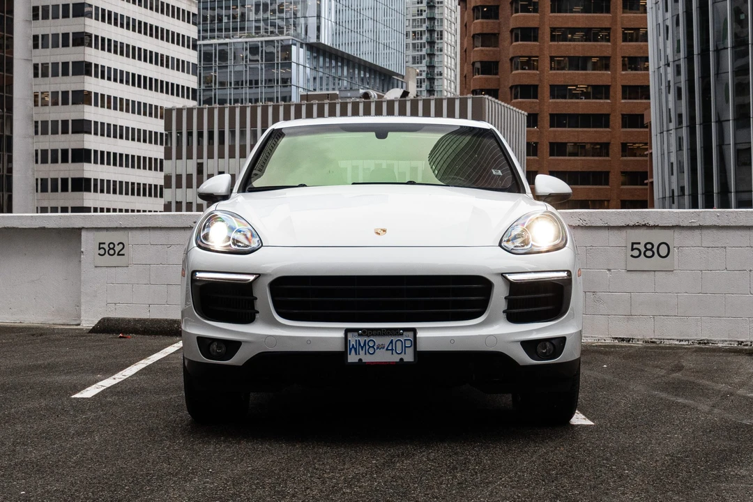 2015 Porsche 958 Cayenne S - Image 4 of 31