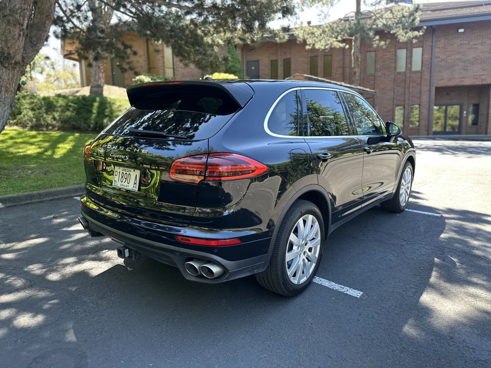 2015 Porsche 958 Cayenne S - Image 27 of 31