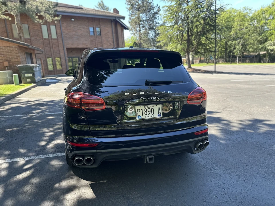 2015 Porsche 958 Cayenne S - Image 19 of 31