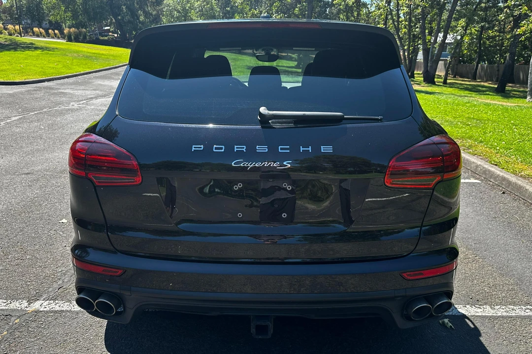 2015 Porsche 958 Cayenne S - Image 11 of 31
