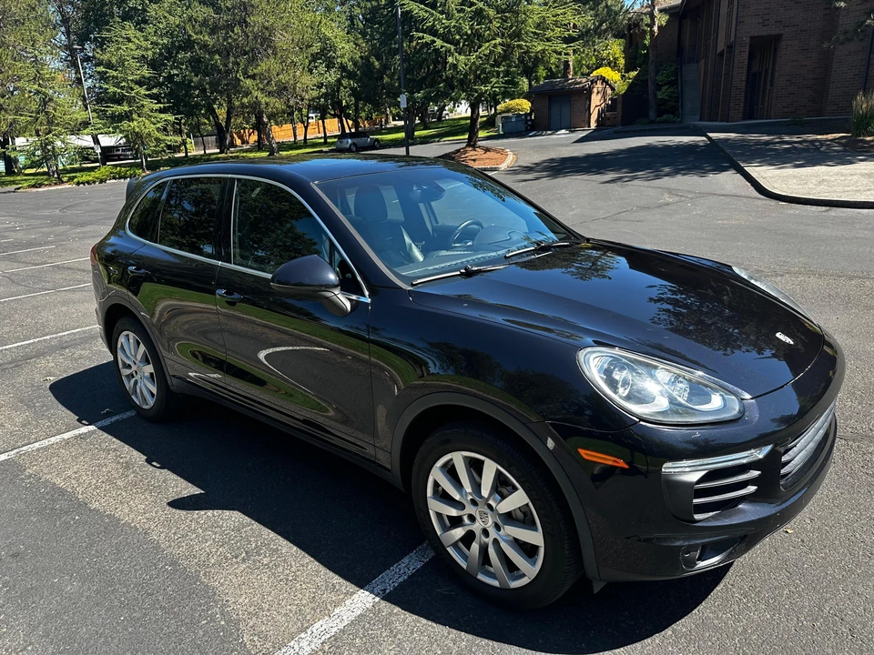 2015 Porsche 958 Cayenne S - Image 19 of 31