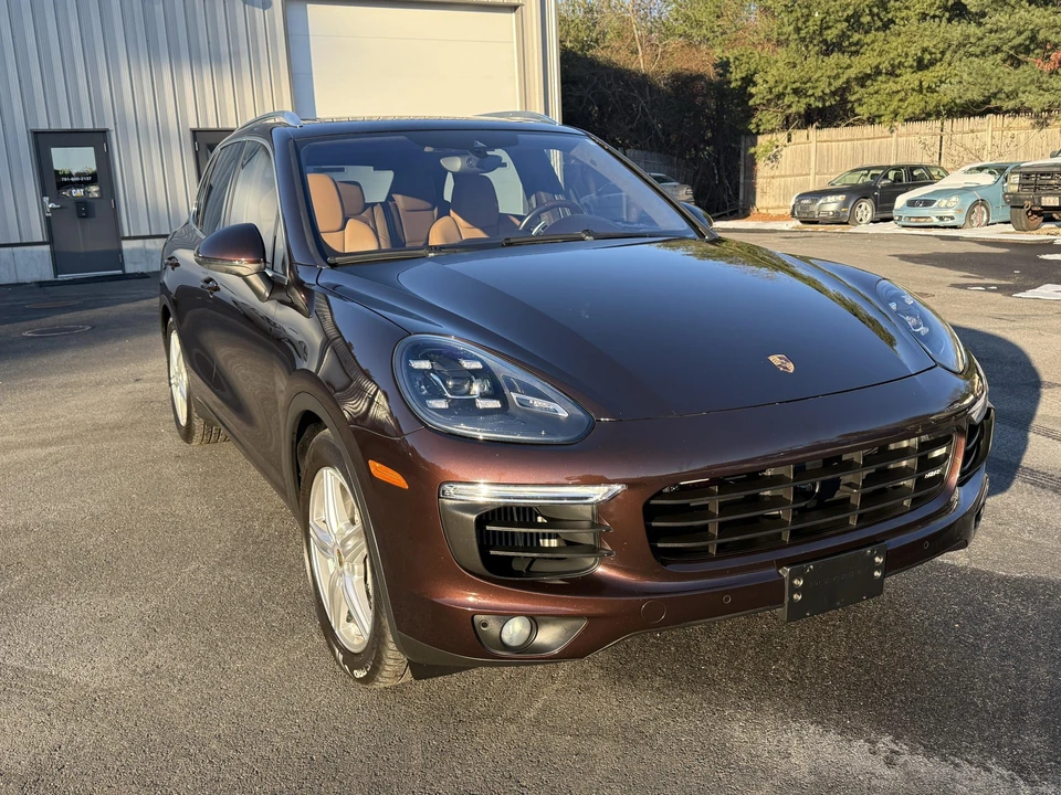 2015 Porsche 958 Cayenne S - Image 22 of 31