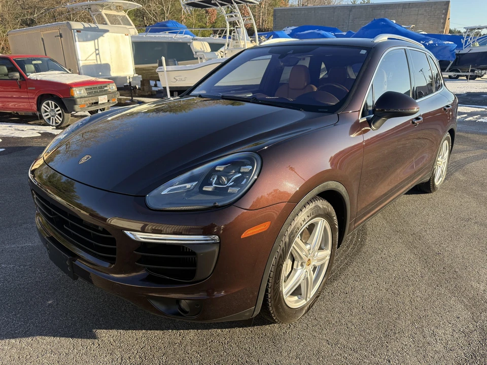 2015 Porsche 958 Cayenne S - Image 12 of 31