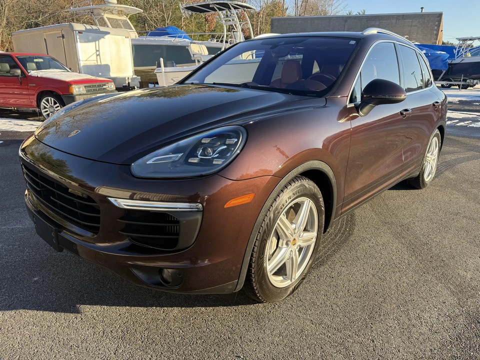 2015 Porsche 958 Cayenne S - Image 11 of 31
