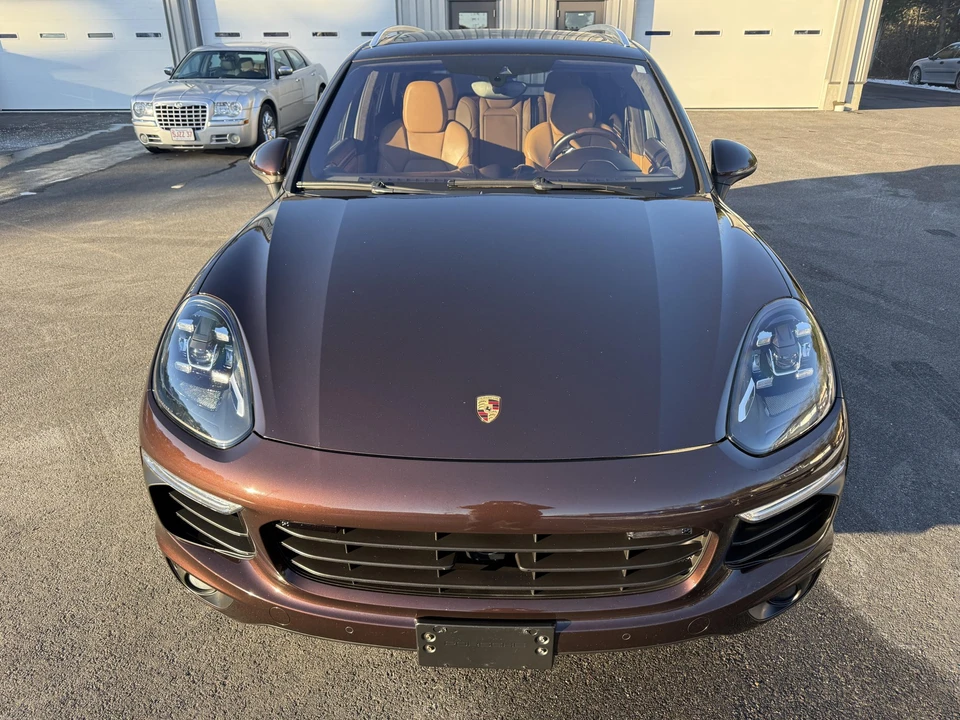2015 Porsche 958 Cayenne S - Image 16 of 31