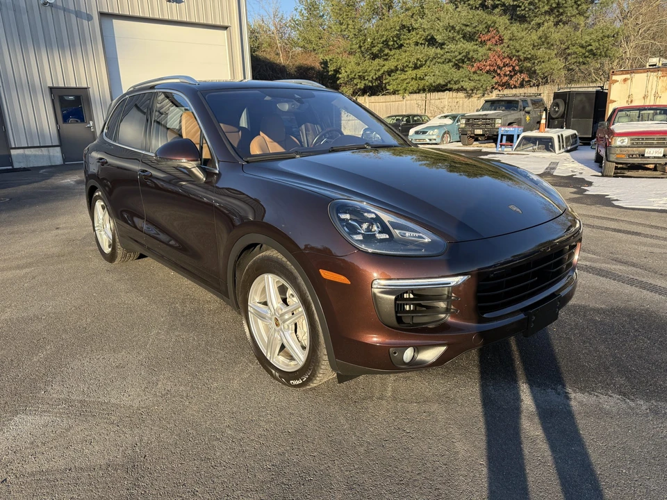 2015 Porsche 958 Cayenne S - Image 23 of 31