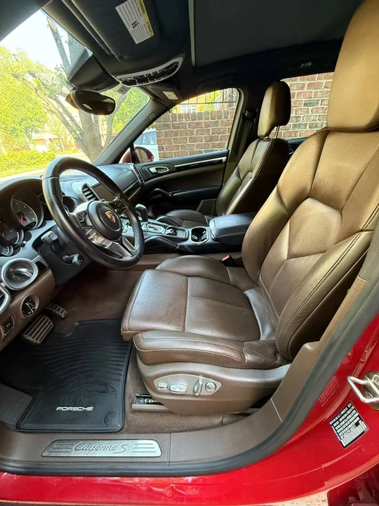 2015 Porsche 958 Cayenne S - Image 16 of 20