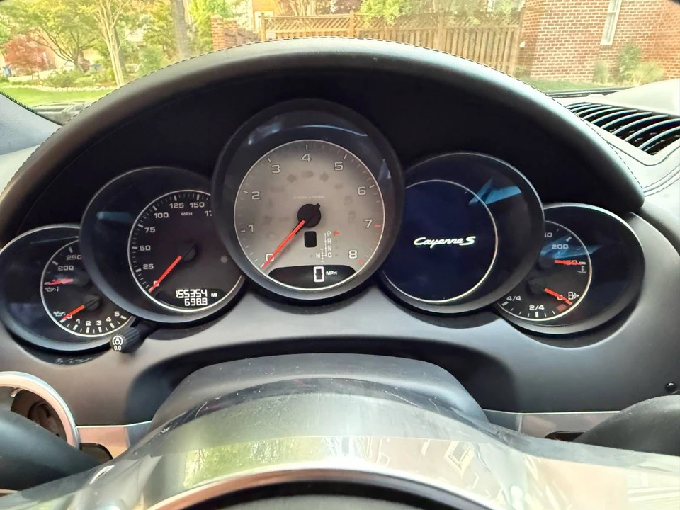 2015 Porsche 958 Cayenne S - Image 10 of 20