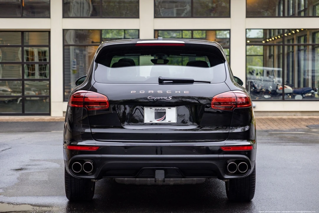 2015 Porsche 958 Cayenne S - Image 7 of 21