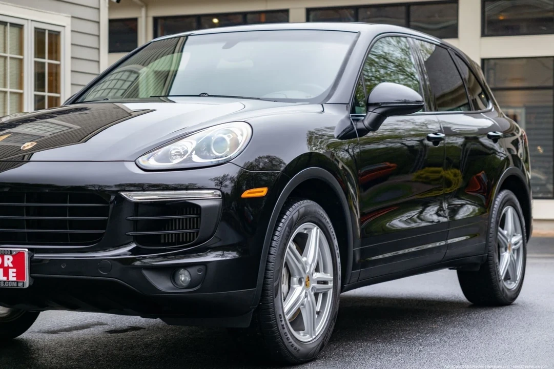 2015 Porsche 958 Cayenne S - Image 14 of 21