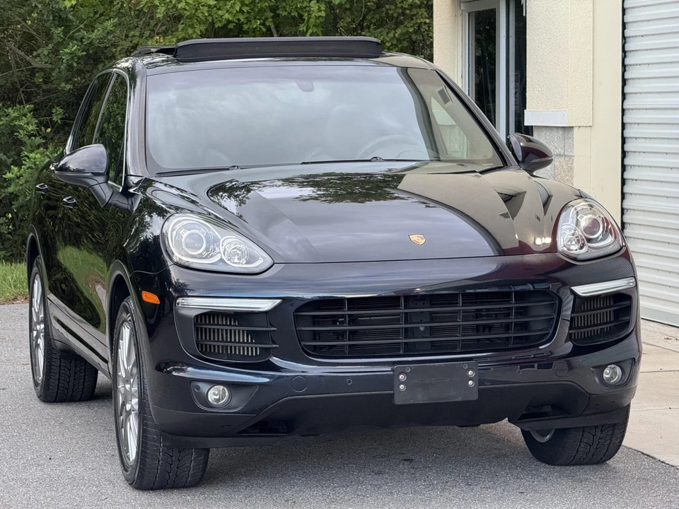 2015 Porsche 958 Cayenne S - Image 18 of 31