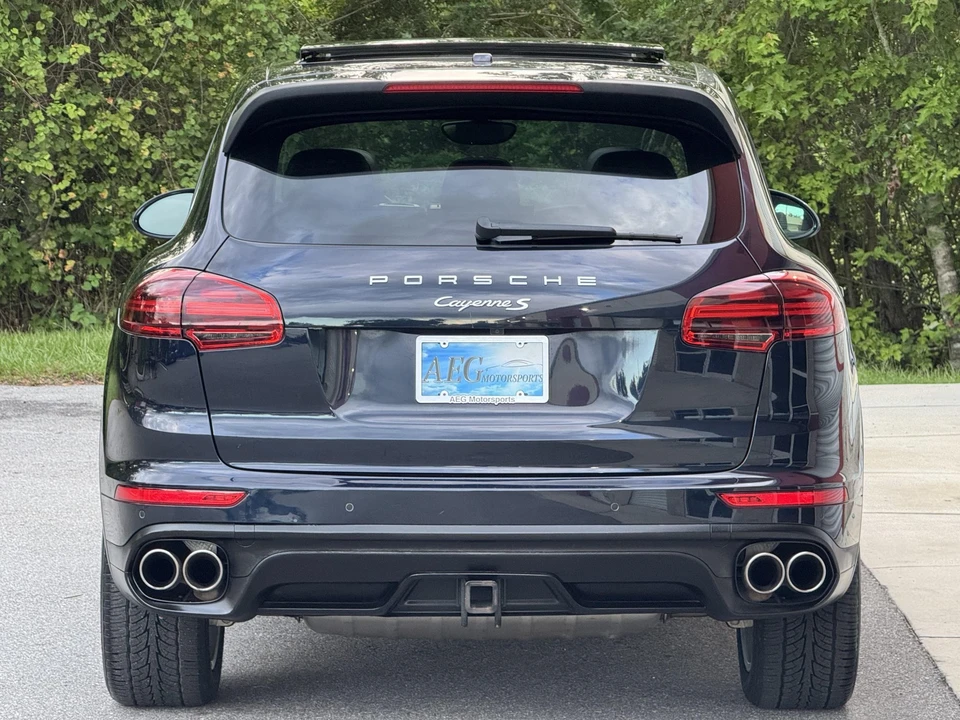 2015 Porsche 958 Cayenne S - Image 9 of 31