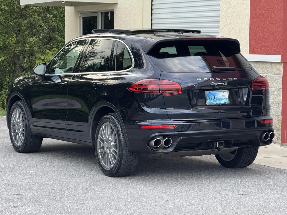 2015 Porsche 958 Cayenne S - Image 7 of 31