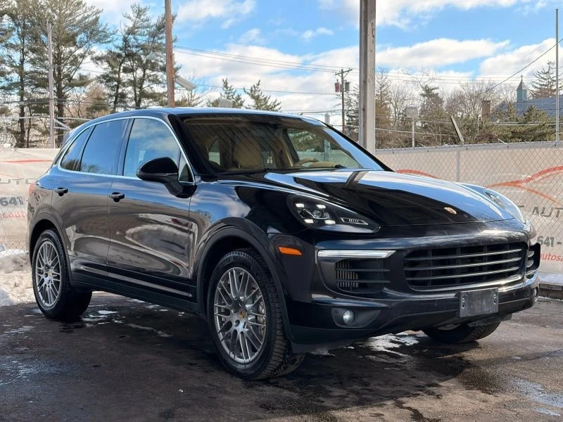 2015 Porsche 958 Cayenne S - Image 6 of 12