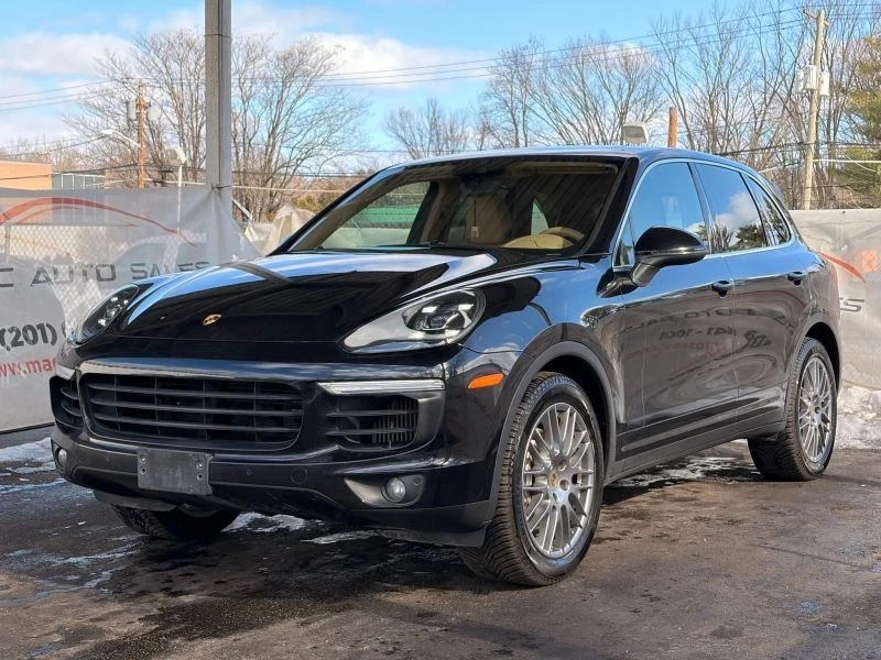 2015 Porsche 958 Cayenne S - Image 3 of 12