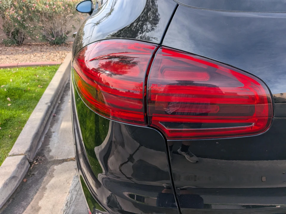 2015 Porsche 958 Cayenne S - Image 20 of 31