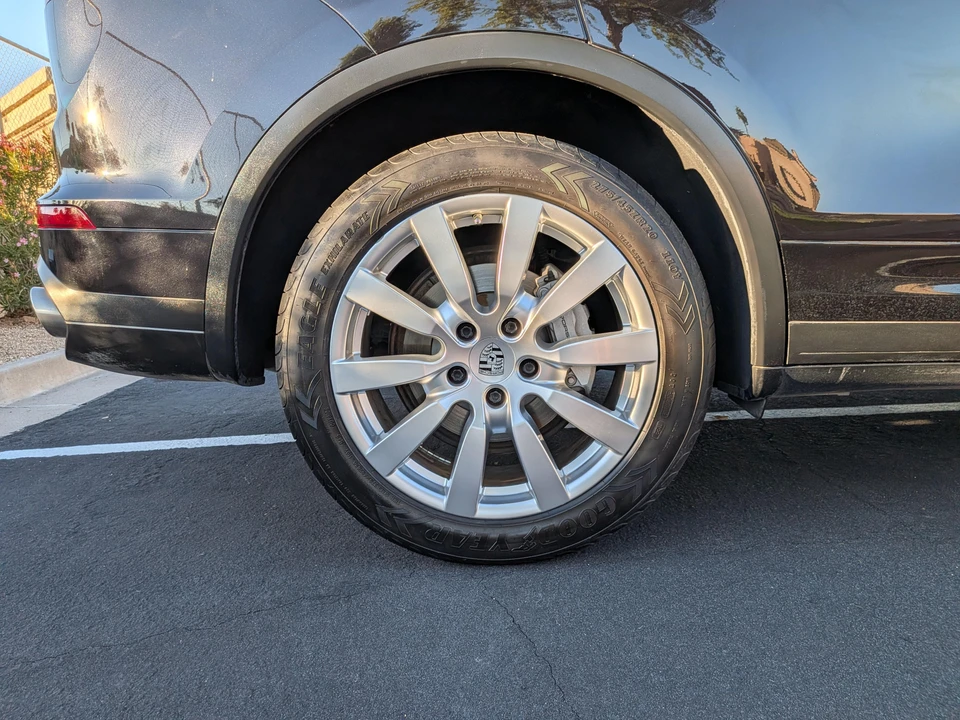 2015 Porsche 958 Cayenne S - Image 26 of 31