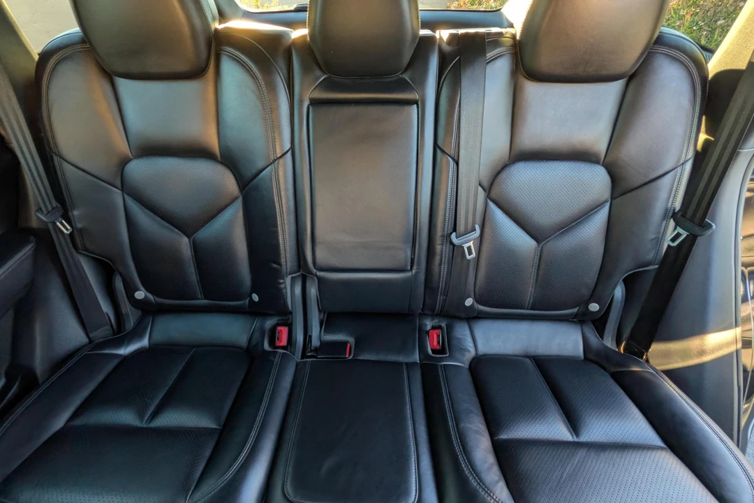 2015 Porsche 958 Cayenne S - Image 30 of 31