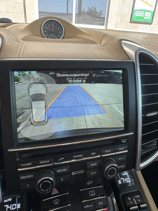 2015 Porsche 958 Cayenne S - Image 16 of 22