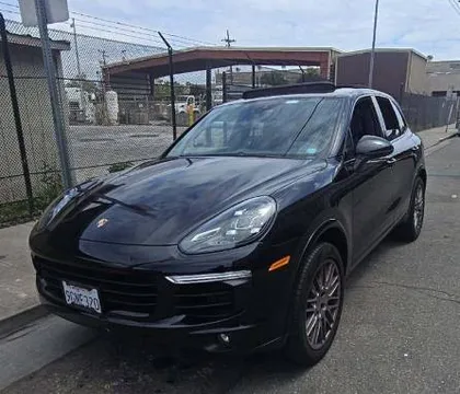 2015 Porsche Cayenne S