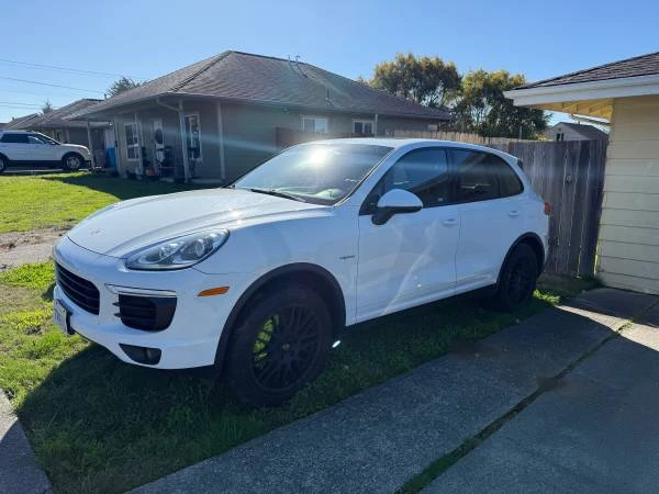 2015 Porsche 958 Cayenne - Image 6 of 13