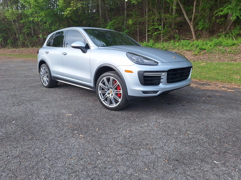 2015 Porsche 958 Cayenne Turbo - Image 11 of 24