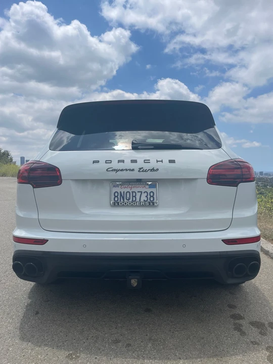 2015 Porsche 958 Cayenne Turbo - Image 5 of 15