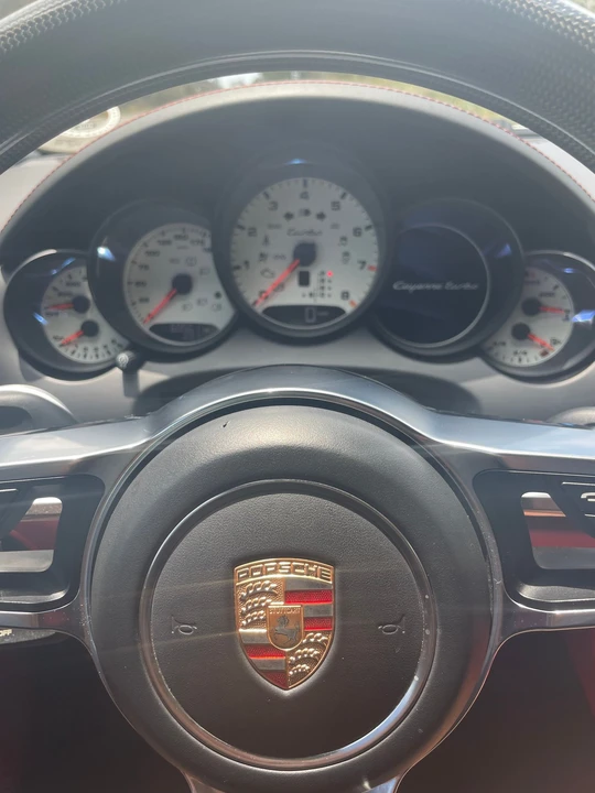 2015 Porsche 958 Cayenne Turbo - Image 10 of 15