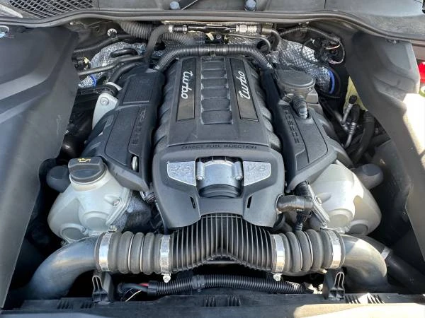 2015 Porsche 958 Cayenne Turbo - Image 20 of 21