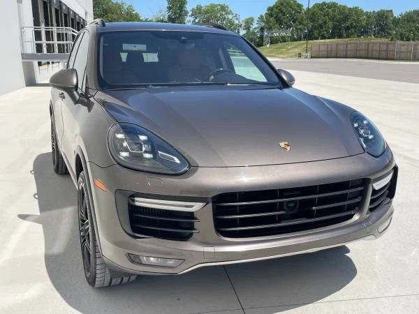 2015 Porsche 958 Cayenne Turbo - Image 4 of 15