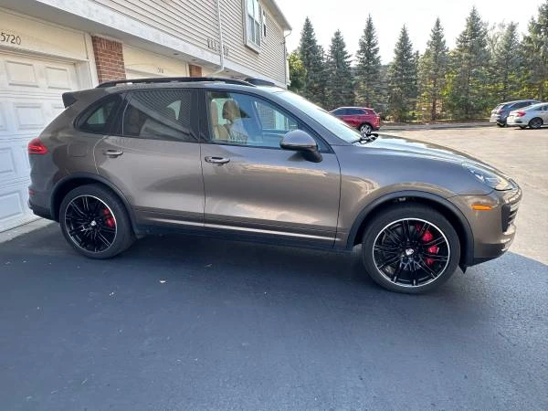 2015 Porsche 958 Cayenne Turbo - Image 3 of 21