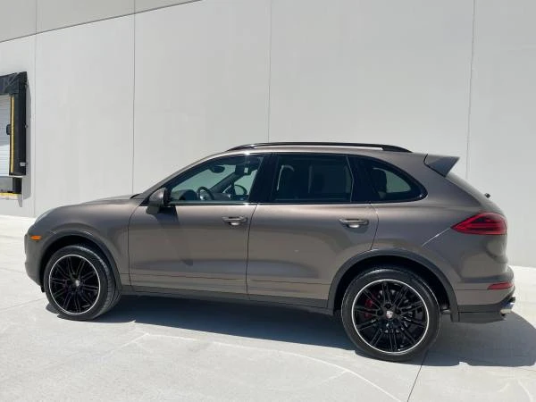 2015 Porsche 958 Cayenne Turbo - Image 3 of 15