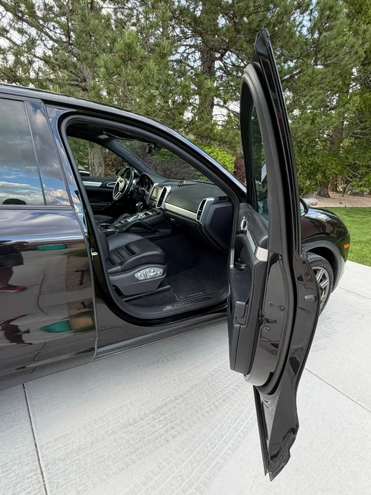 2015 Porsche 958 Cayenne Turbo - Image 15 of 25