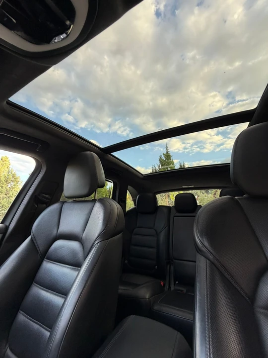 2015 Porsche 958 Cayenne Turbo - Image 18 of 25