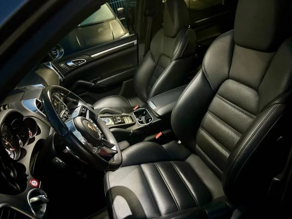 2015 Porsche 958 Cayenne Turbo - Image 7 of 15