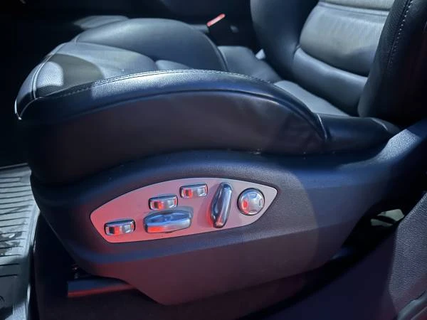 2015 Porsche 958 Cayenne Turbo - Image 14 of 15