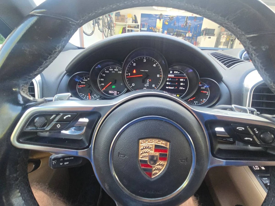 2015 Porsche 958 Cayenne Diesel - Image 12 of 15