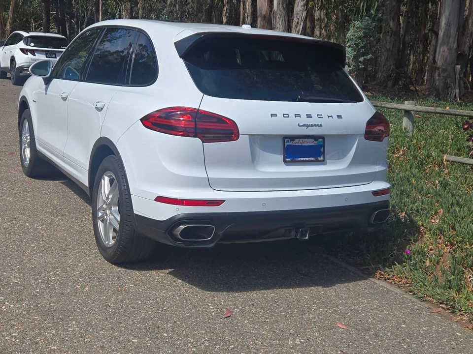 2015 Porsche 958 Cayenne Diesel - Image 7 of 15