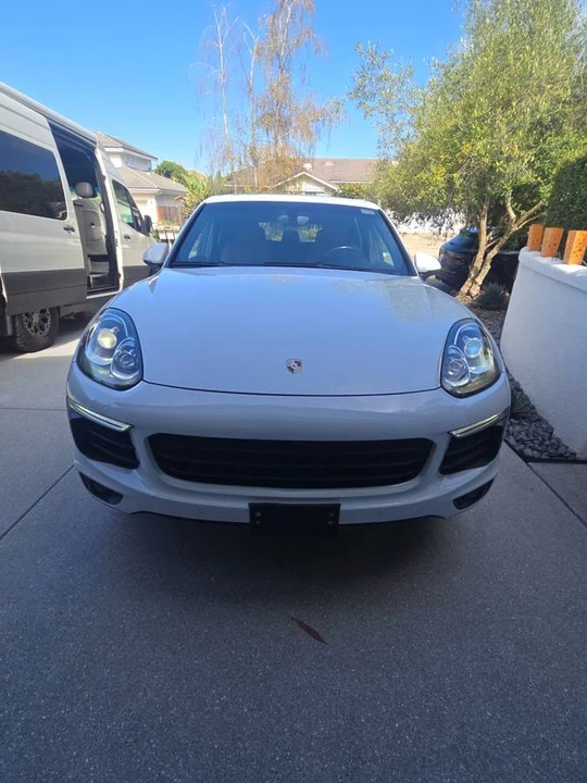 2015 Porsche 958 Cayenne Diesel - Image 9 of 15