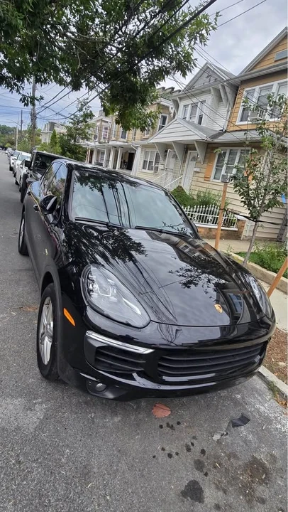 2015 Porsche 958 Cayenne - Image 3 of 12